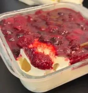 Creme Gelado de Frutas Vermelhas Sem Açúcar